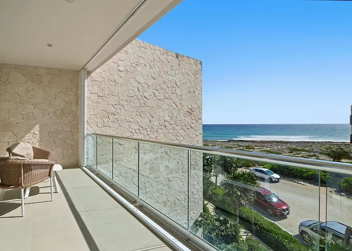 Ocean View Haven Walk To Private Rooftop Terrace *