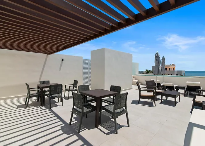 Ocean View Haven Walk To Private Rooftop Terrace