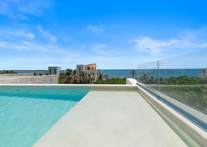Ocean View Haven Walk To Private Rooftop Terrace