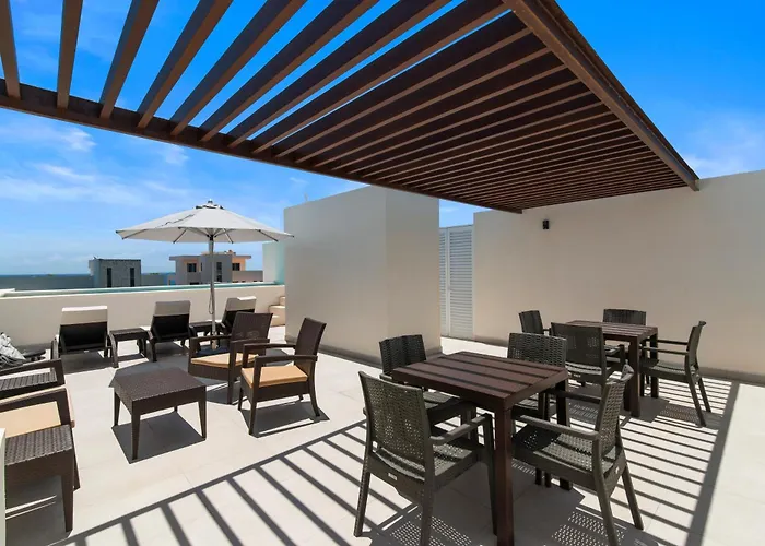 Apartment Ocean View Haven Walk To Private Rooftop Terrace *