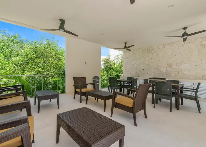 Ocean View Haven Walk To Private Rooftop Terrace Apartment